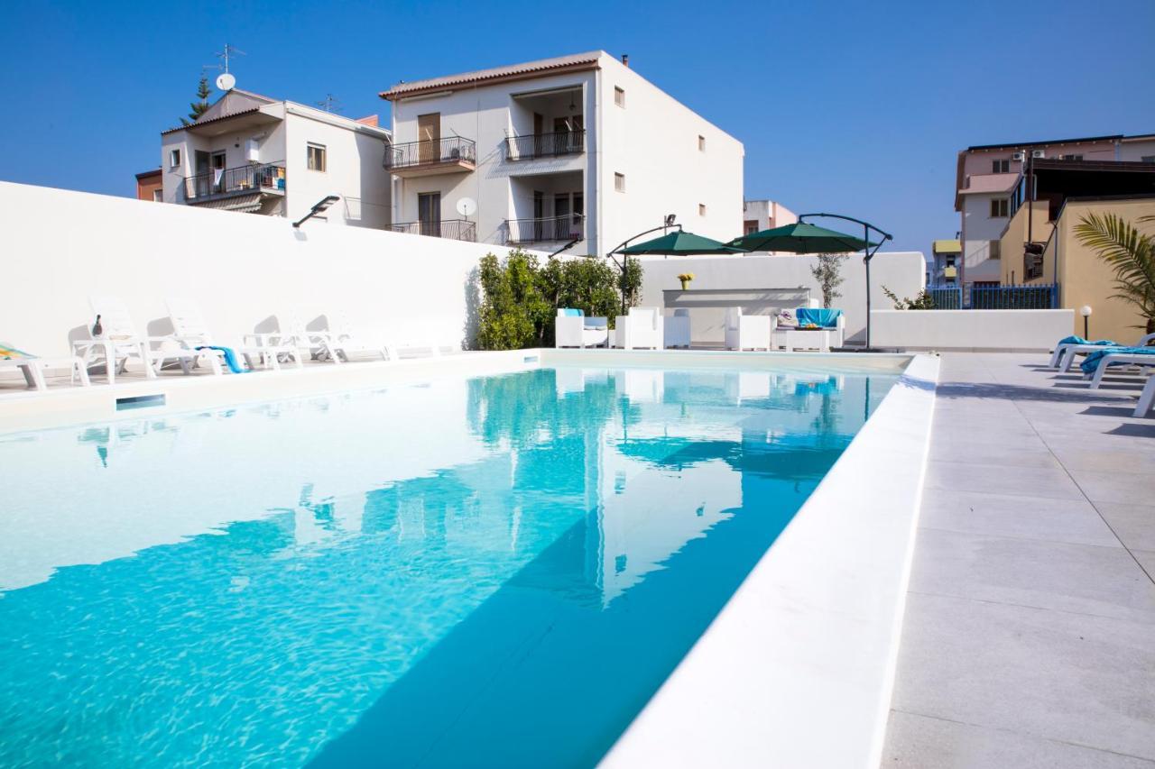 Villa Concettina กาโปดอร์ลันโด ภายนอก รูปภาพ